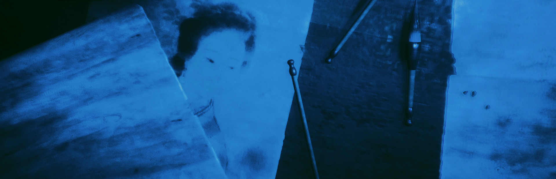 Paper Dolls: Original / 纸人